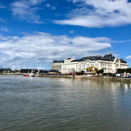 La Perle Des Bains Trouville-sur-Mer